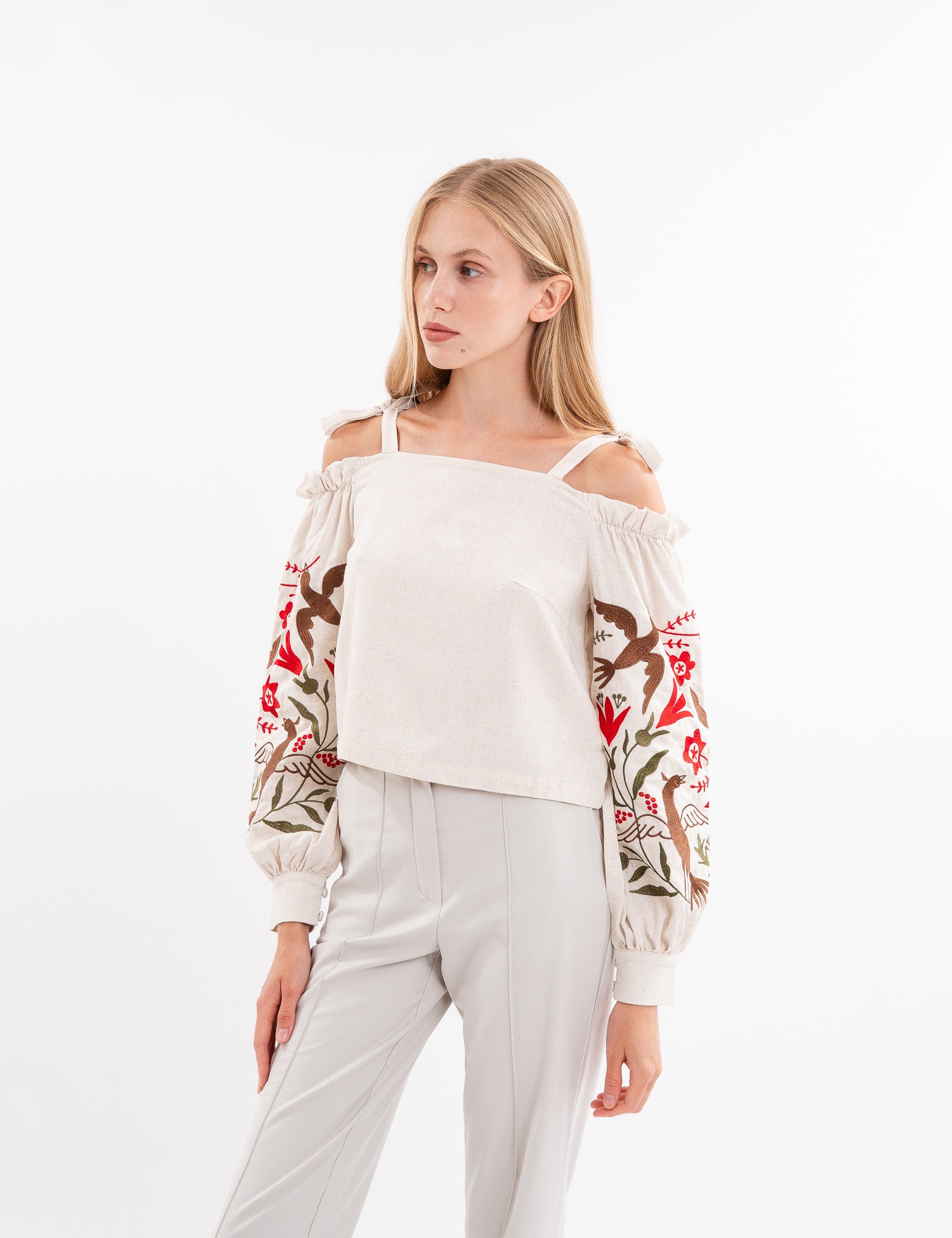 Women's Vyshyvanka - ARjen