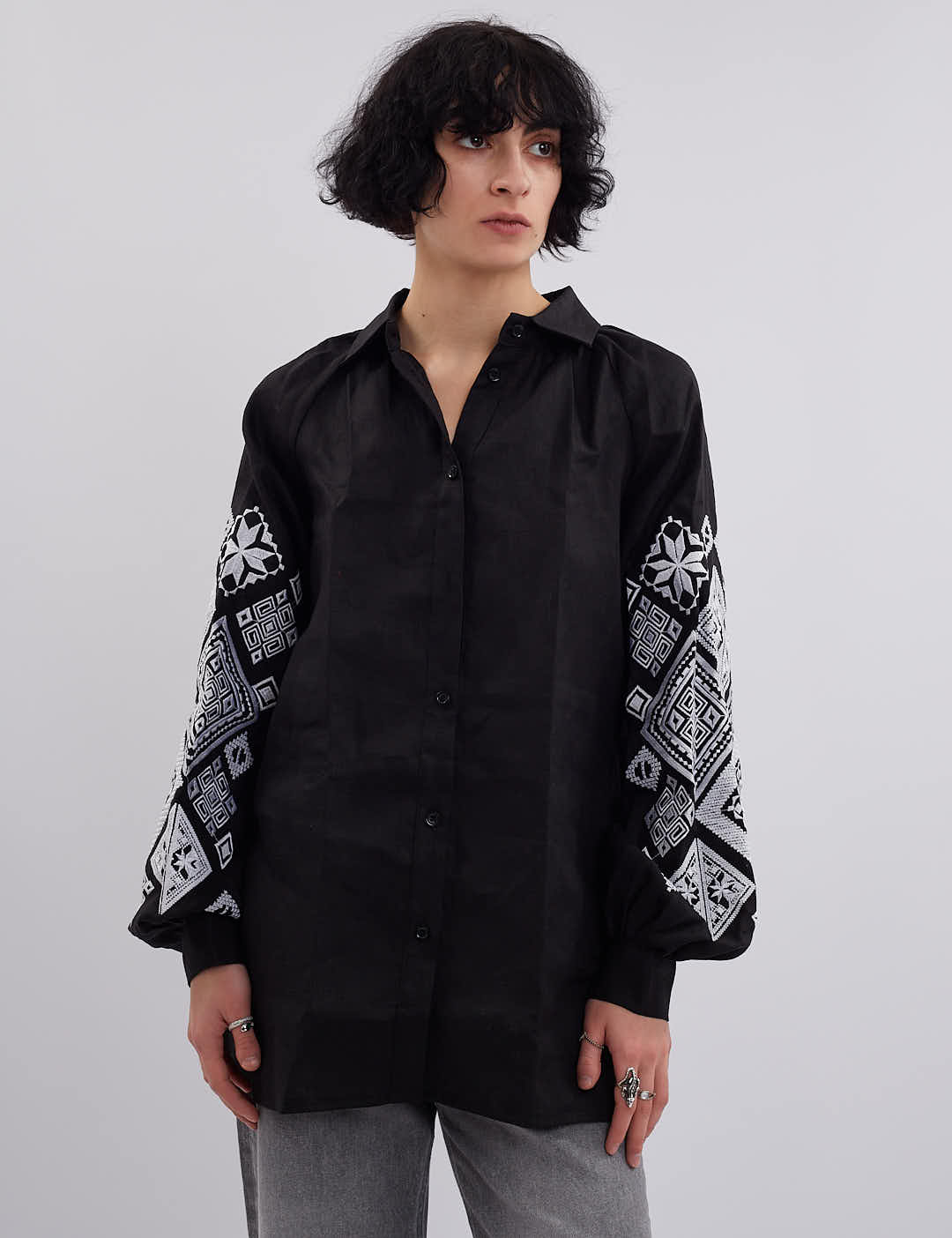 Women's Vyshyvanka - MOTYV