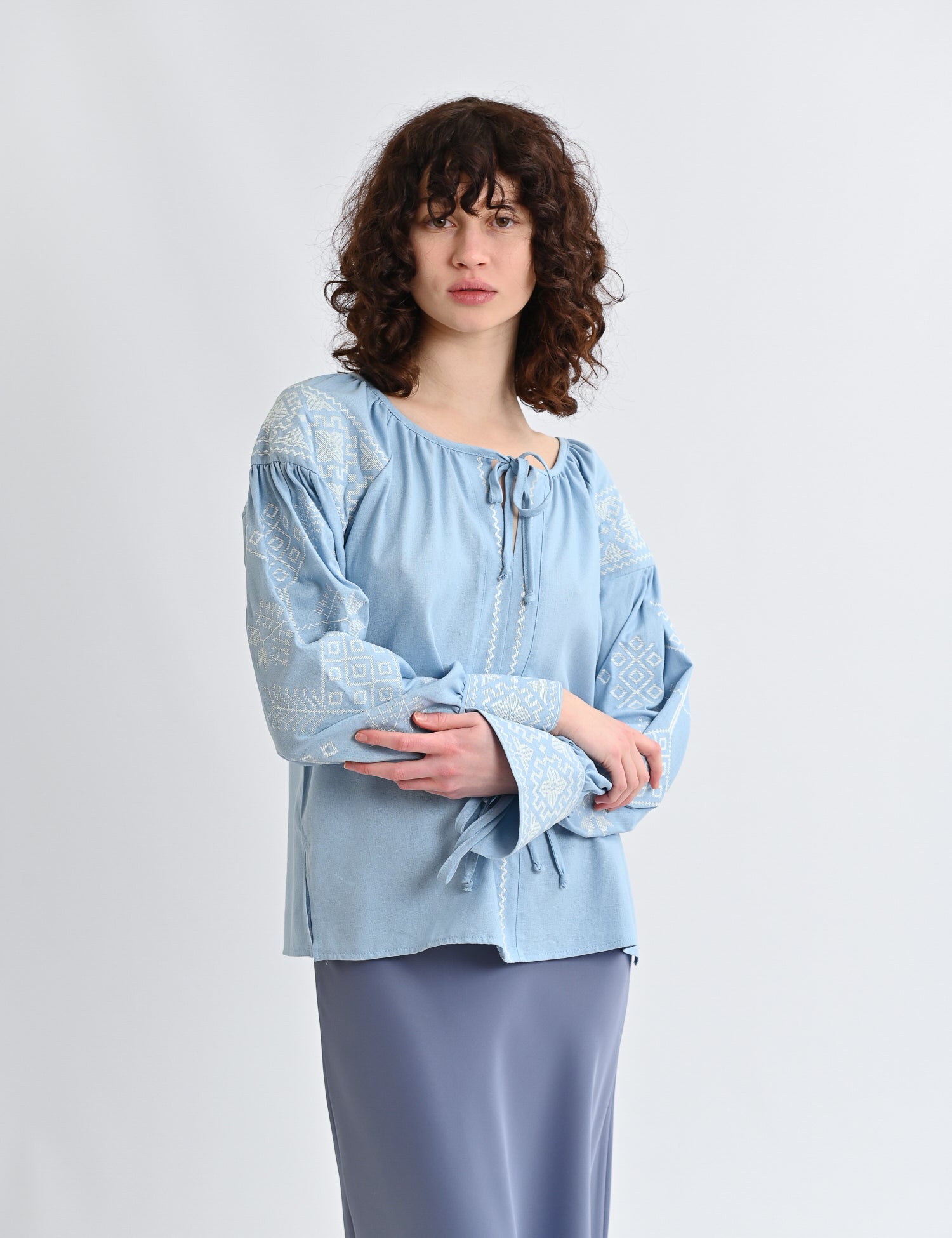 Women's Vyshyvanka - ARjen