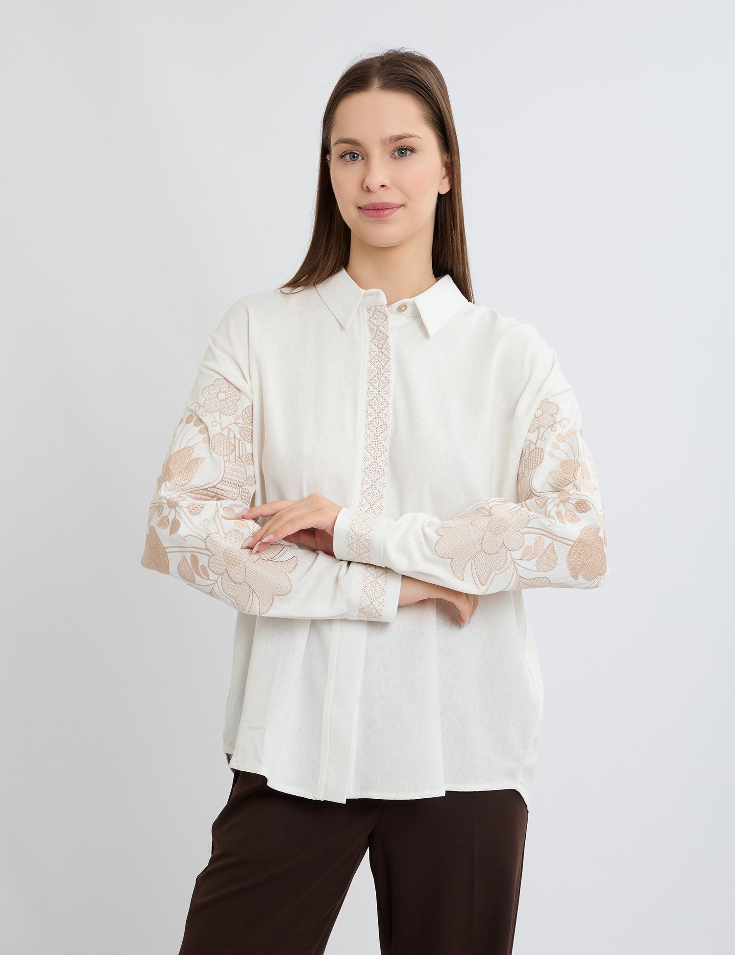 Women's Vyshyvanka - ARjen