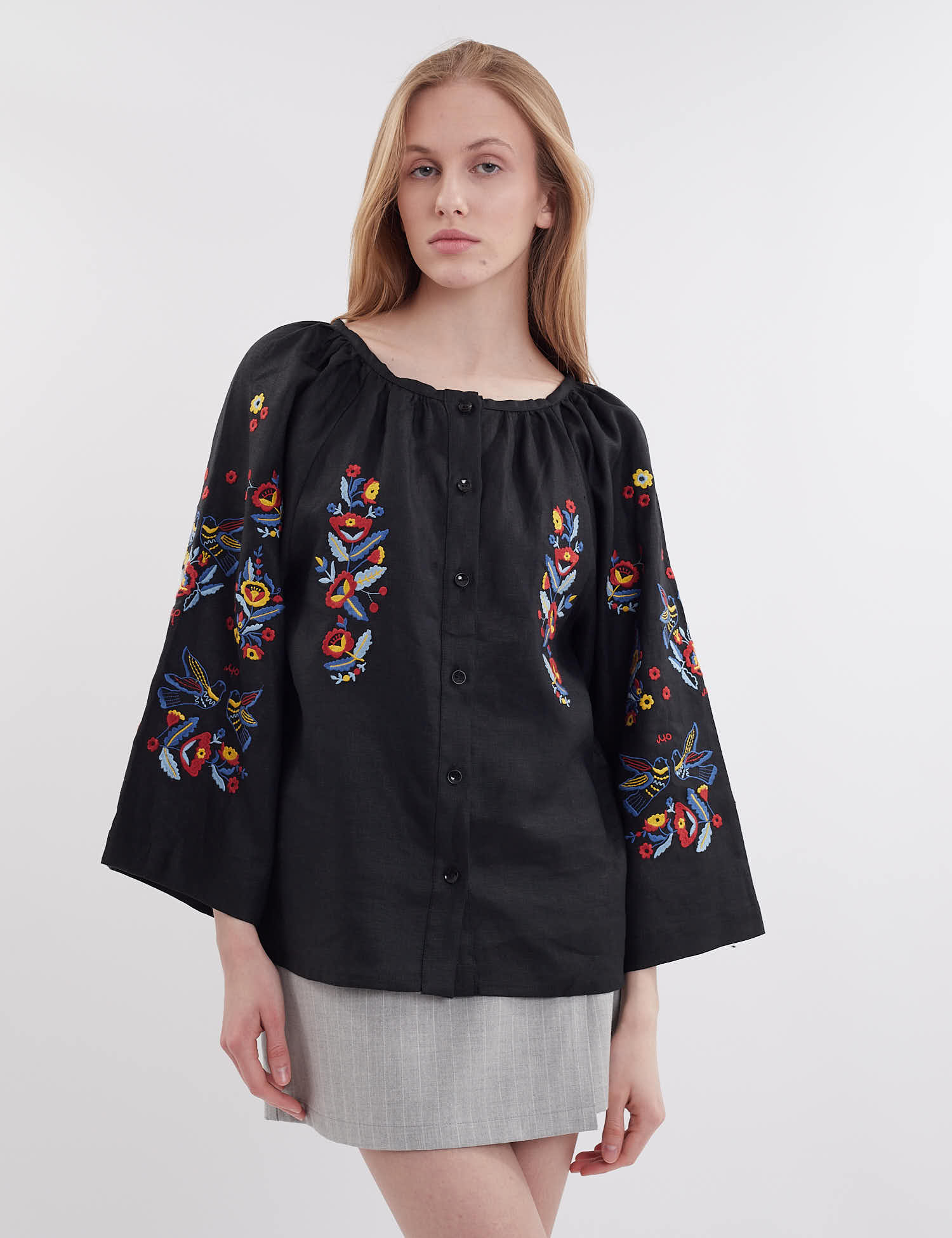 Women's Vyshyvanka - Вільні люди