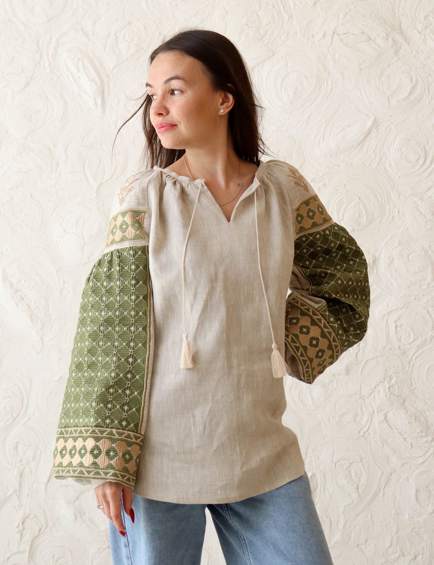 Women's Vyshyvanka - MOTYV