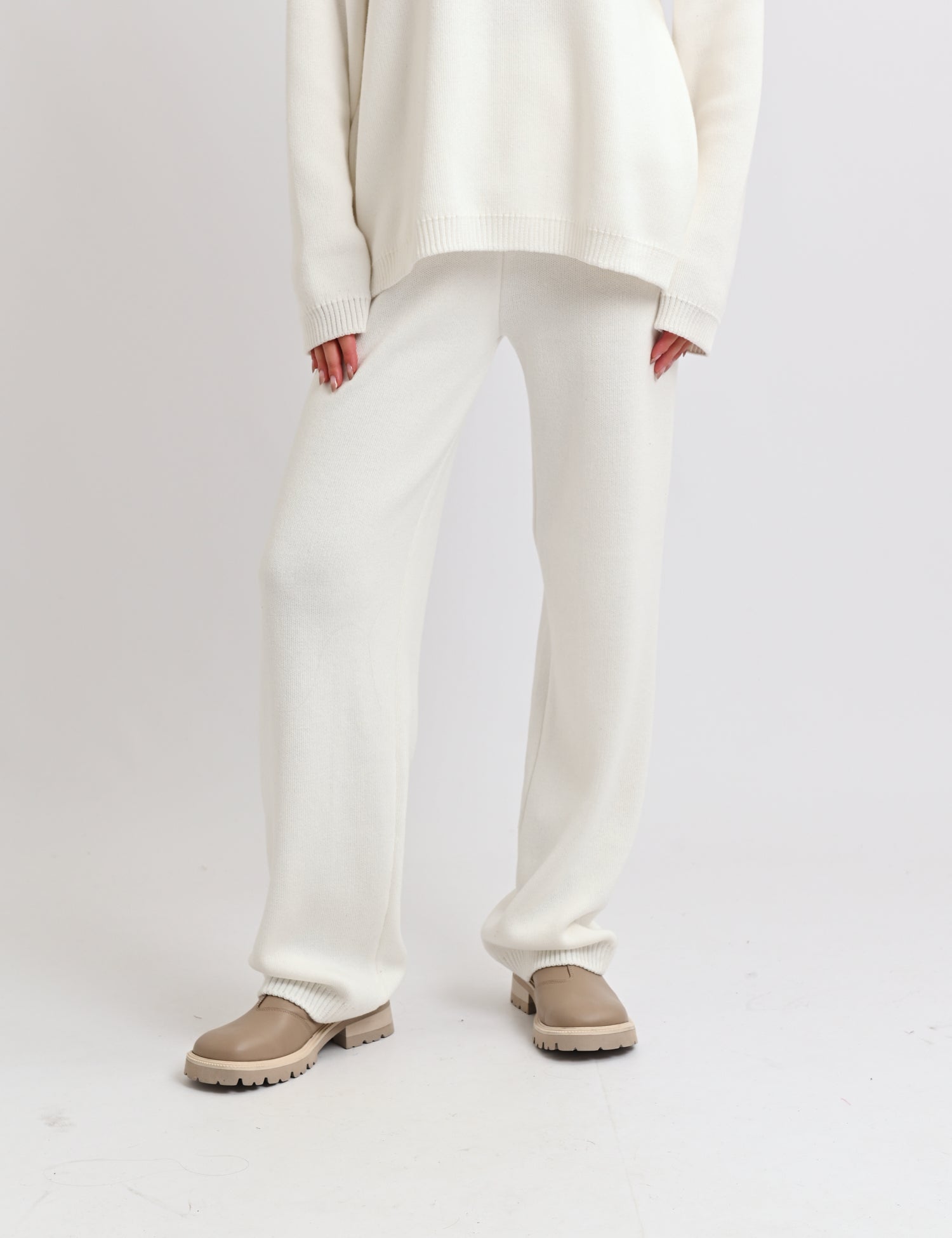 Women's Pants - TWICE